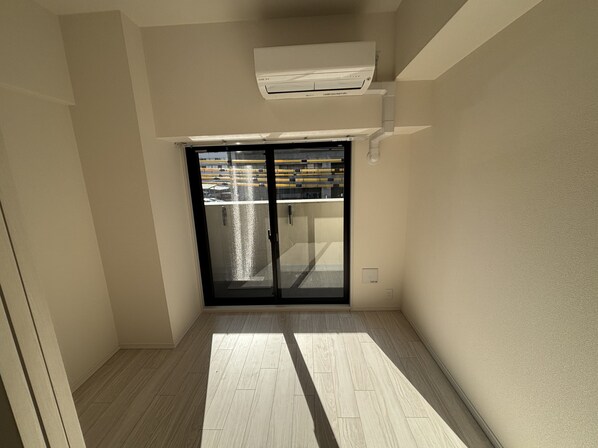 クレストコート江坂垂水町の物件内観写真